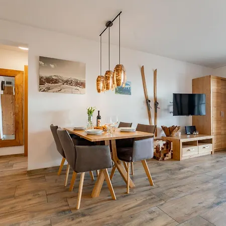 アパート Tauern Mitterwirt 213 *