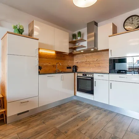 Tauern Mitterwirt 213 アパート *