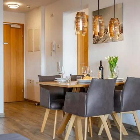 Apartamento Tauern Mitterwirt 213 *
