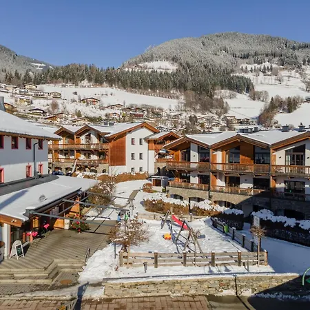 Tauern Mitterwirt 213 アパート *